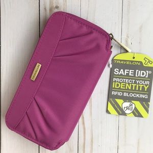 NIB Travelon Wallet/Wristlet with RFID protection